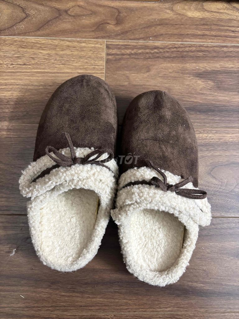 Dép lót lông màu nâu size 38. Mua bán Giày dép tại Huyện Phúc Thọ Hà Nội được đăng bởi Thu Trang Nguyễn hình 1