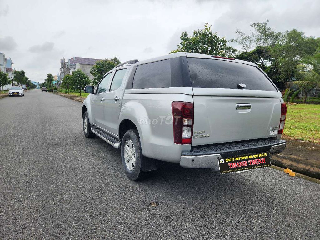 2016 LS 2.5 4x2 MT - 160000 km. Mua bán Ô tô tại Huyện Bình Chánh Tp Hồ Chí Minh được đăng bởi thanh hình 6