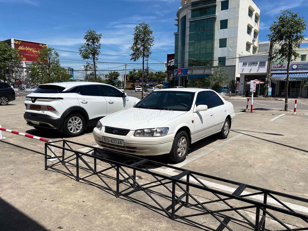 Toyota Camry 2001 Gli 2.2 - 180000 km. Mua bán Ô tô tại Quận 12 Tp Hồ Chí Minh được đăng bởi chiến hình 1
