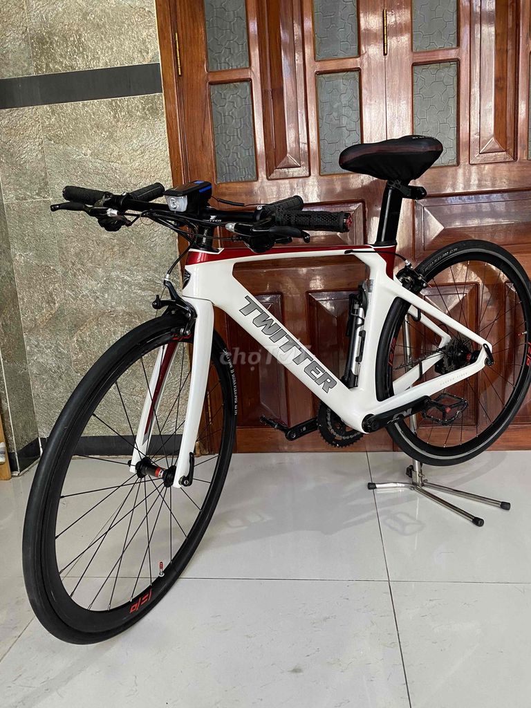 bán gấp xe dạp còn mới 95% chất cacbon. Mua bán Xe đạp tại Thành phố Phan Thiết Bình Thuận được đăng bởi trần chính  hình 4