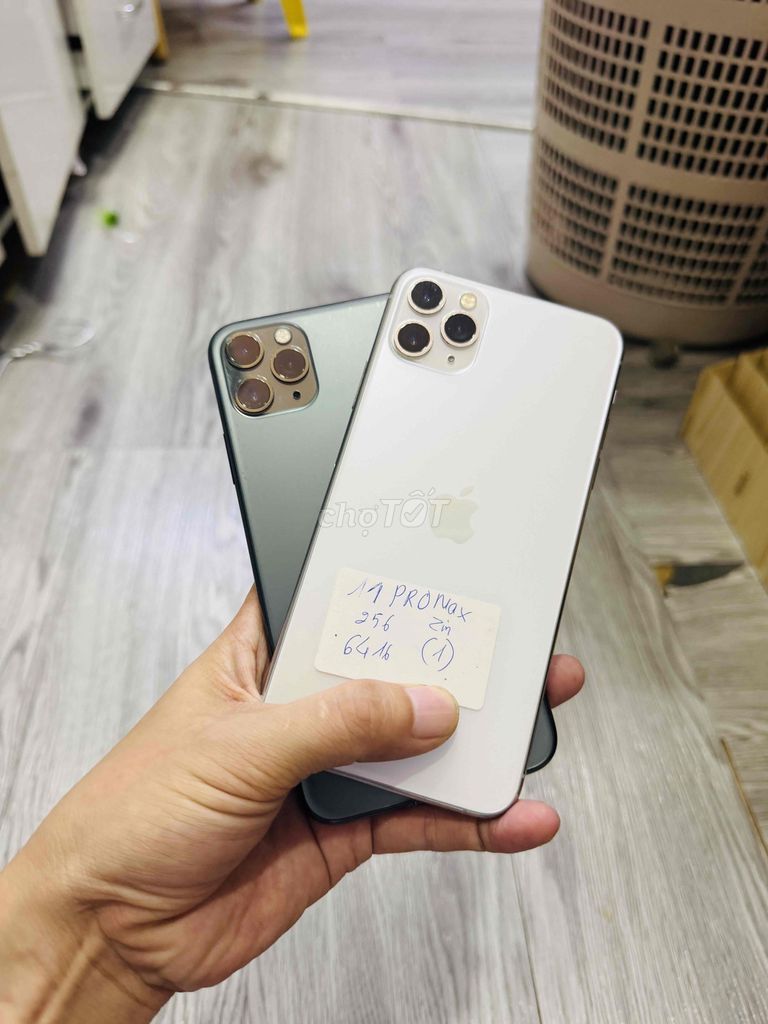 Apple iPhone 11 Pro Max QuốcTế Nhiều màu 99%. Mua bán Điện thoại tại Quận Hải Châu Đà Nẵng được đăng bởi Hoàng Táo 273 Nguyễn Hoàng hình 1
