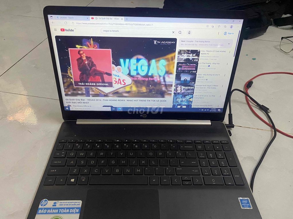 HP 15s Vàng đồng Phím liệt vài chỗ. Mua bán Laptop tại Quận Bình Thạnh Tp Hồ Chí Minh được đăng bởi Phú hình 1
