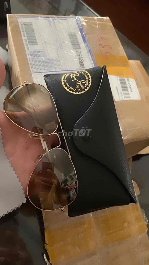 Kính râm Ray-Ban  hg xịn. Mua bán Phụ kiện thời trang khác tại Thành phố Biên Hòa Đồng Nai được đăng bởi Thuỳ râu hình 1