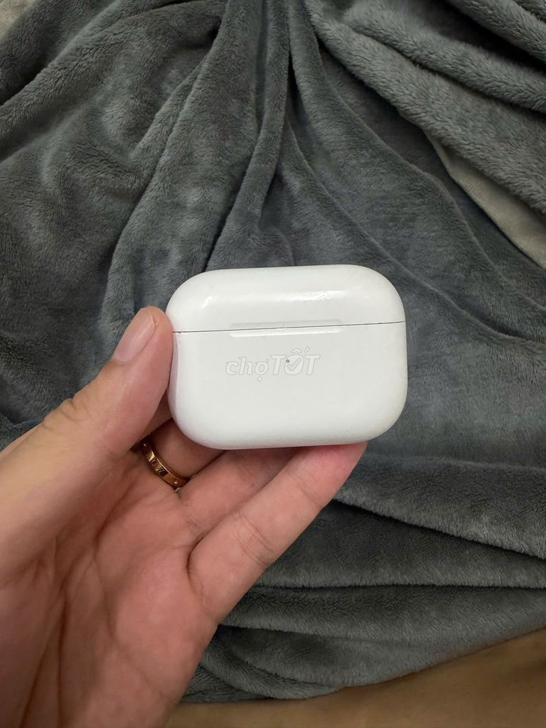 Tai nghe Apple AirPods Pro Chống ồn Đã sử dụng. Mua bán Tivi, Âm thanh tại Quận 10 Tp Hồ Chí Minh được đăng bởi Phạm Lê Long Hải hình 1