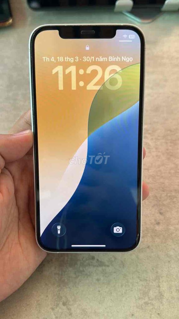 Apple iPhone 12 64GB Trắng VN/A. Mua bán Điện thoại tại Thành phố Mỹ Tho Tiền Giang được đăng bởi Văn Dũng hình 1