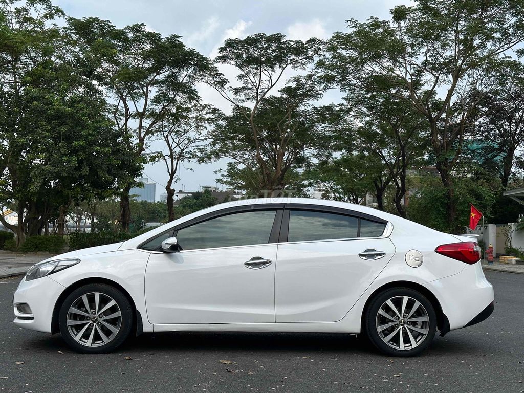 KIA K3 CERATO 2015 MT