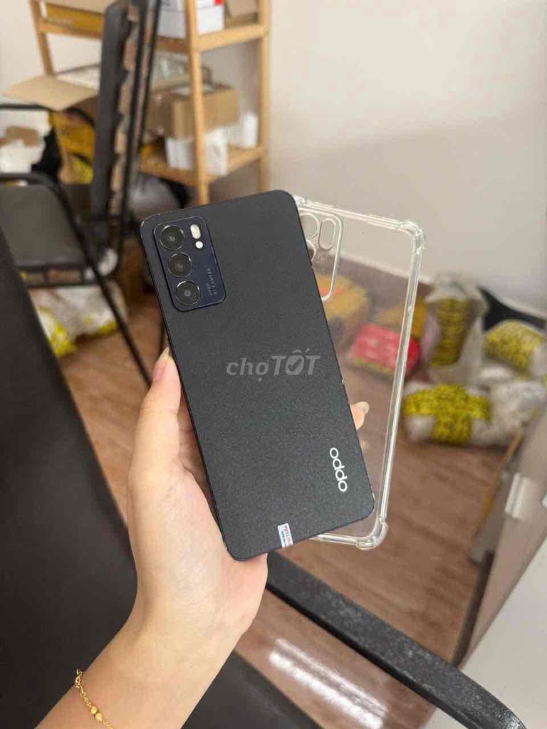 oppo reno6 5g,8/128, mất vân,hỗ trợ 5g,có nfc. Mua bán Điện thoại tại Thành phố Thủ Dầu Một Bình Dương được đăng bởi Phước Mobile hình 1