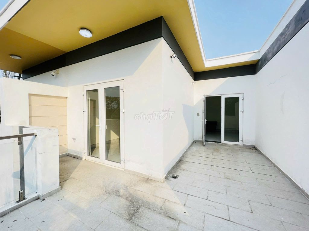 BÁN GẤP BIỆT THỰ SONG LẬP VIEW CÔNG VIÊN 168M2, CÓ NỘI THẤT, 5PN,4WC. Mua bán nhà ở tại Thành phố Thủ Đức Tp Hồ Chí Minh được đăng bởi Ms Kim hình 1