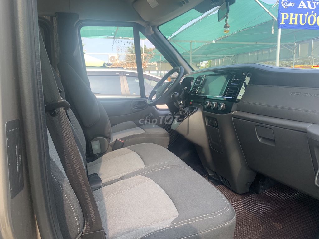 FORD TRANSIT model 2023 XE CHỞ NHÂN VIÊN, ĐI KỸ. Mua bán Ô tô tại Quận Tân Phú Tp Hồ Chí Minh được đăng bởi Trần Thành hình 16