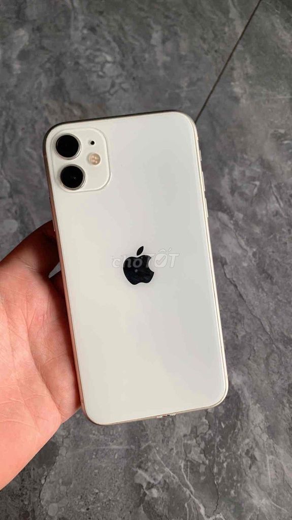 Apple iPhone 11 128GB Trắng Đã sử dụng. Mua bán Điện thoại tại Huyện Cư M'gar Đắk Lắk được đăng bởi Nguyên Trần hình 1