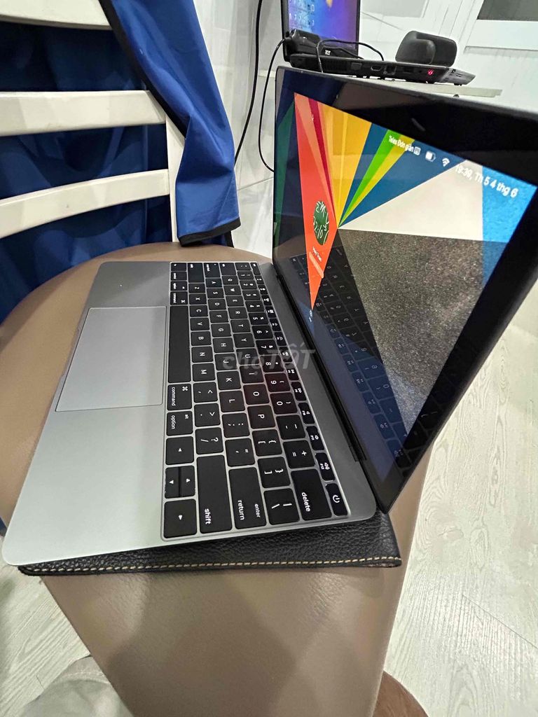 Apple MacBook Retina 12-inch m5 8GB/256GB. Mua bán Laptop tại Huyện Hóc Môn Tp Hồ Chí Minh được đăng bởi house hình 1