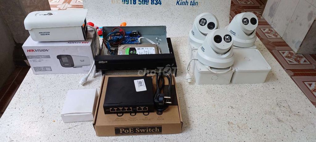 Bộ camera Hikvision IP DOME POE 5MP. Mua bán Máy ảnh, Máy quay tại Huyện Mỏ Cày Bắc Bến Tre được đăng bởi Thanh Lý Tháo Dỡ Văn Phòng Tận Nơi hình 1