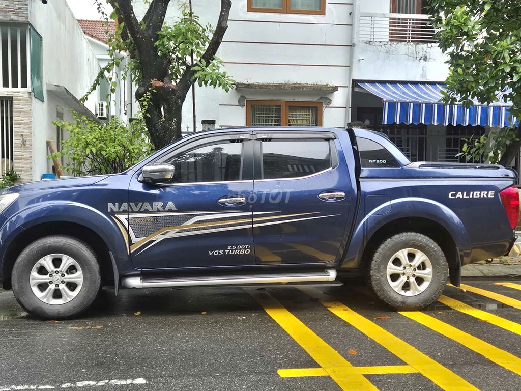 Nissan Navara EL 2018 Автомат Синий 68.000 км