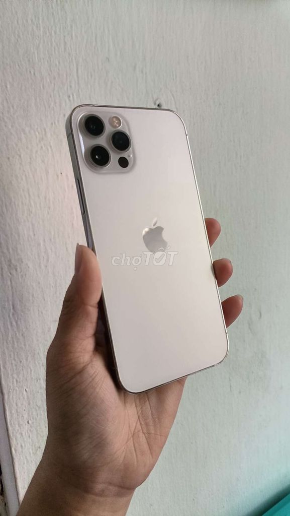 Apple iPhone 12 Pro 128GB Trắng 99% nguyên zin. Mua bán Điện thoại tại Quận Hải Châu Đà Nẵng được đăng bởi phong hình 1