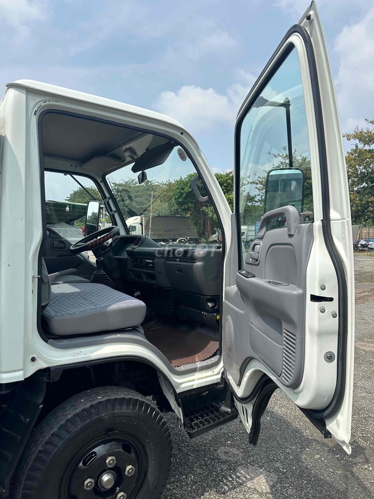 isuzu QKR 230 2,490kg đời 2021  thùng lững lạnh te. Mua bán Xe tải, xe ben tại Quận Bình Tân Tp Hồ Chí Minh được đăng bởi trung nghĩa  hình 4