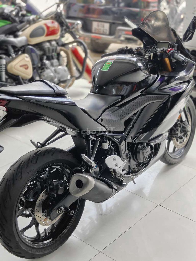 Yamaha R3 2021 года, отличное состояние, родной мотор, переоформление