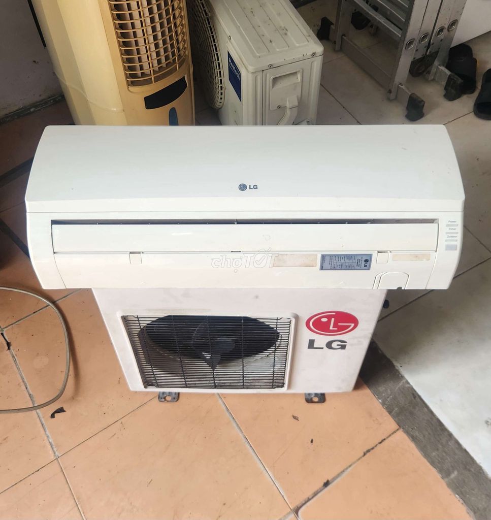 Máy lạnh LG 1hp . Mua bán Máy lạnh, điều hoà tại Quận Liên Chiểu Đà Nẵng được đăng bởi Điện lạnh Vân Phong hình 1