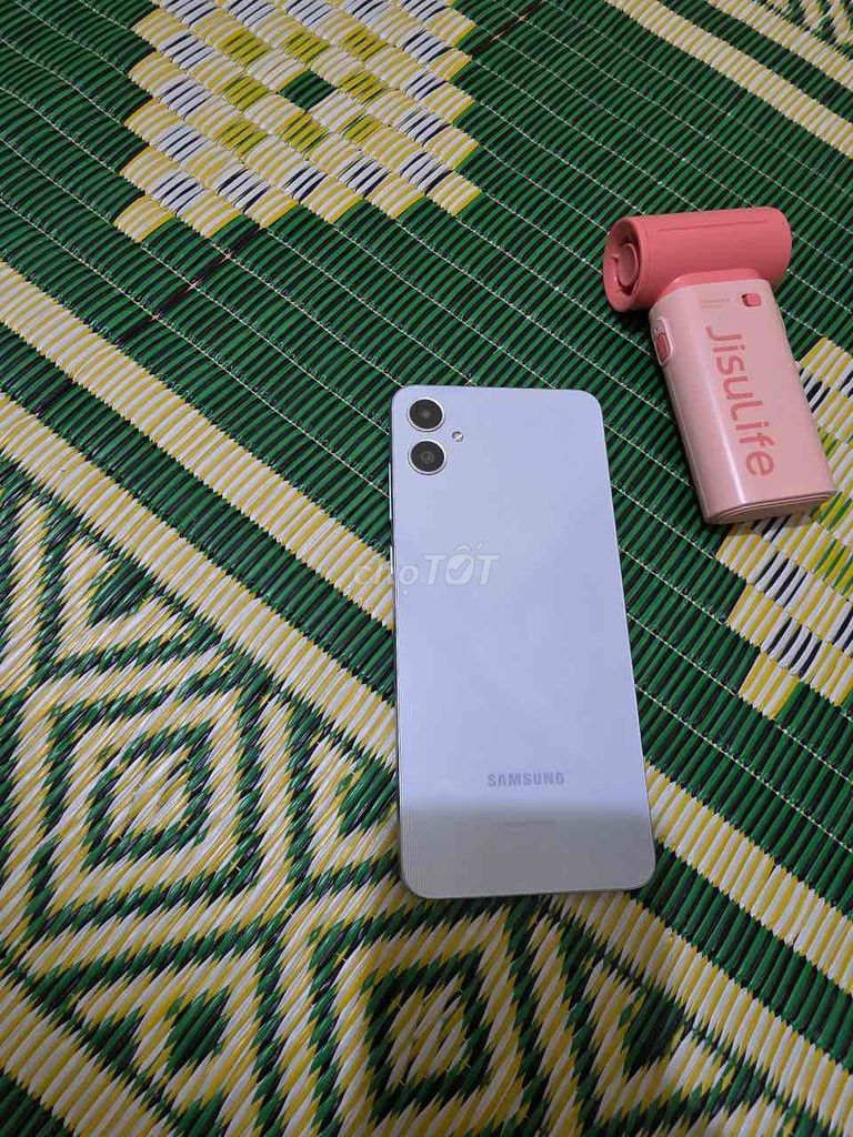 Samsung Galaxy A05 ram 6/128GB. Mua bán Điện thoại tại Quận Đống Đa Hà Nội được đăng bởi Hùng hình 1