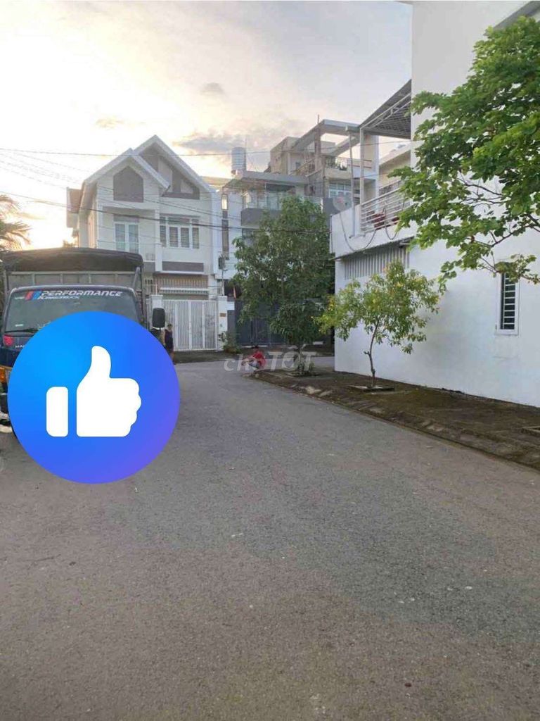 Doanh thu của nhà sổ Hồng riêng cao bán để tìm chủ mới