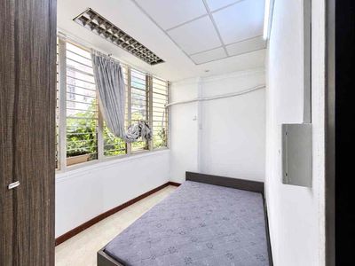 Rent · 2 bd · 40 м² · Quận 10, ул. Đường Ba Tháng Hai