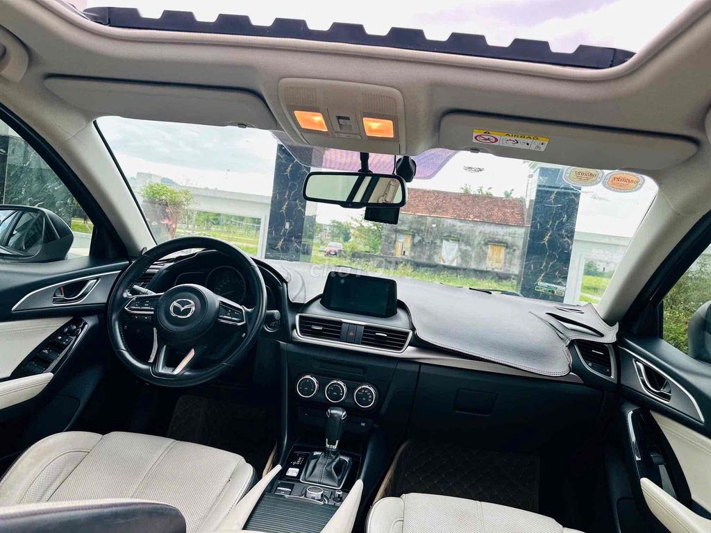 Mazda 3 2020 1.5L Luxury - 36000 km. Mua bán Ô tô tại Huyện Yên Thành Nghệ An được đăng bởi Nguyễn Văn Hà hình 6