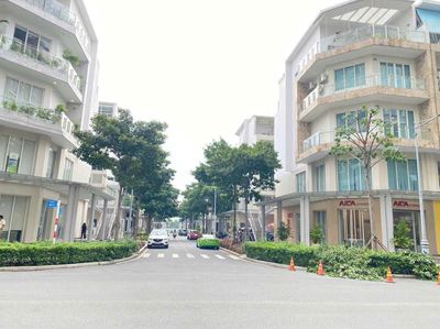 CHO THUÊ CẶP SHOPHOUSE GÓC SARI TOWN – SALA