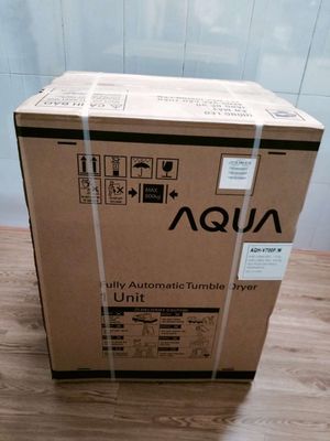 Máy sấy thông hơi Aqua 7Kg (AQH-V700FW)