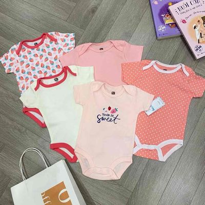 combo 5 bodysuit cho bé. Mua bán Mẹ và bé tại Thành phố Thủ Đức Tp Hồ Chí Minh được đăng bởi Võ My