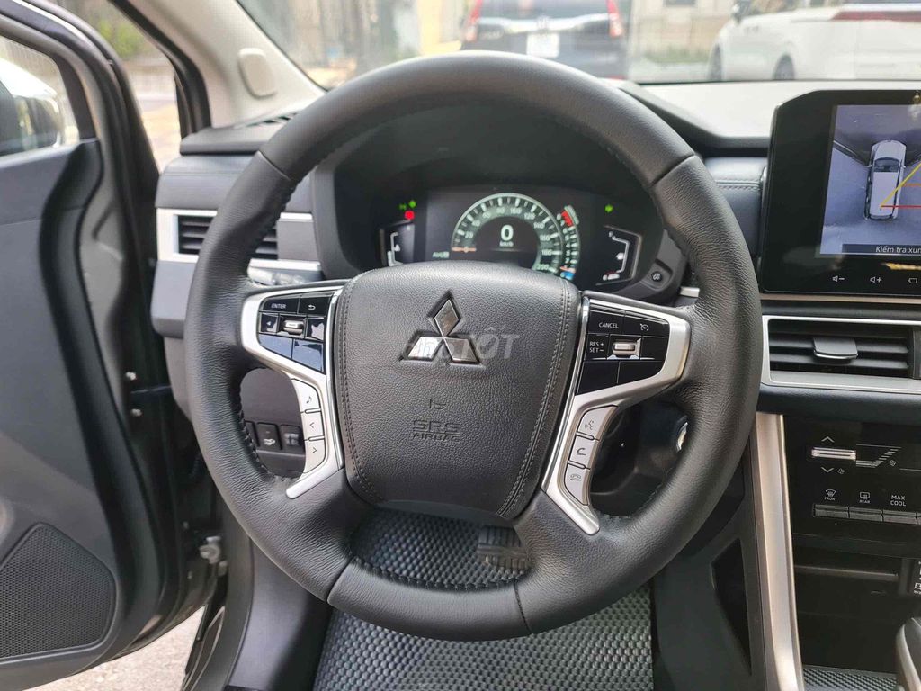 Mitsubishi Xpander Cross 2023 1.5 AT 50000 km. Mua bán Ô tô tại Quận Long Biên Hà Nội được đăng bởi Mr Tài Oto hình 19