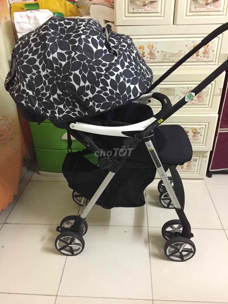 Xe đẩy Goodbaby Gấp gọn siêu nhẹ Nhật. Mua bán Mẹ và bé tại Quận Hoàng Mai Hà Nội được đăng bởi Hằng hình 1