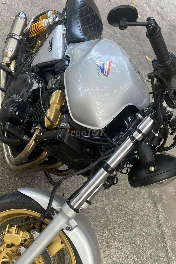 Honda CB400 Super Four. Mua bán Xe máy tại Thị xã Phú Mỹ Bà Rịa - Vũng Tàu được đăng bởi Hanh Pham hình 7