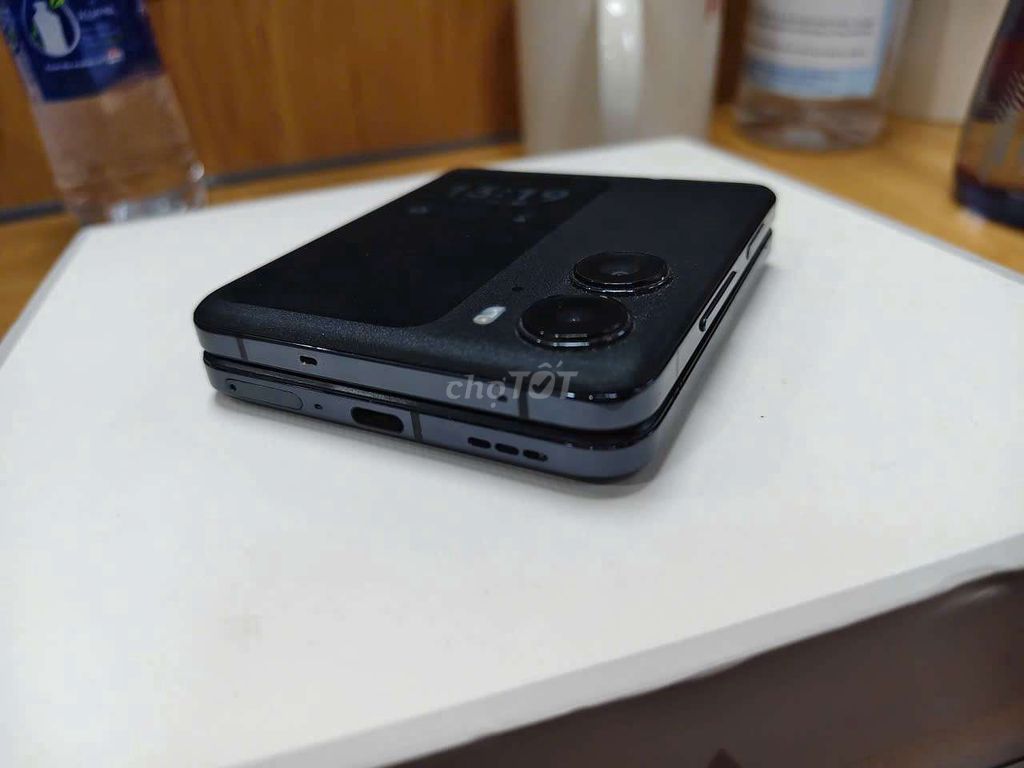 Oppo Find N2 Flip Đen Đã sử dụng. Mua bán Điện thoại tại Quận 1 Tp Hồ Chí Minh được đăng bởi Đồ cũ không sài thanh lý hình 1