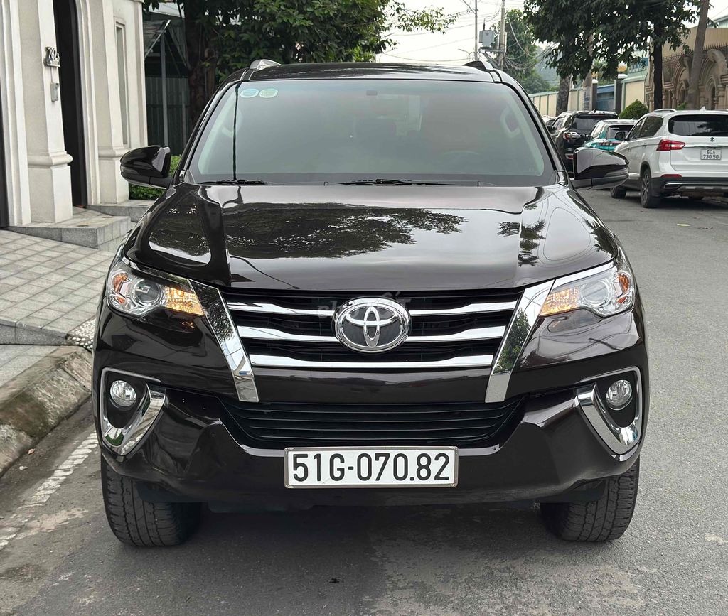 Toyota Fortuner 2018 2.4G 4x2 AT - 60000 km. Mua bán Ô tô tại Quận 12 Tp Hồ Chí Minh được đăng bởi F2Auto hình 1