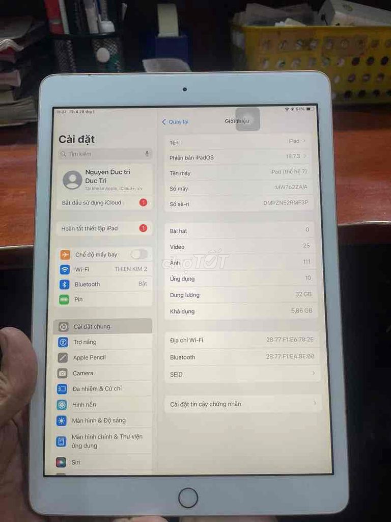 Apple iPad gen 7 32GB Vàng 98%. Mua bán Máy tính bảng tại Huyện Đức Hòa Long An được đăng bởi XE MÁY CŨ LONG AN hình 1