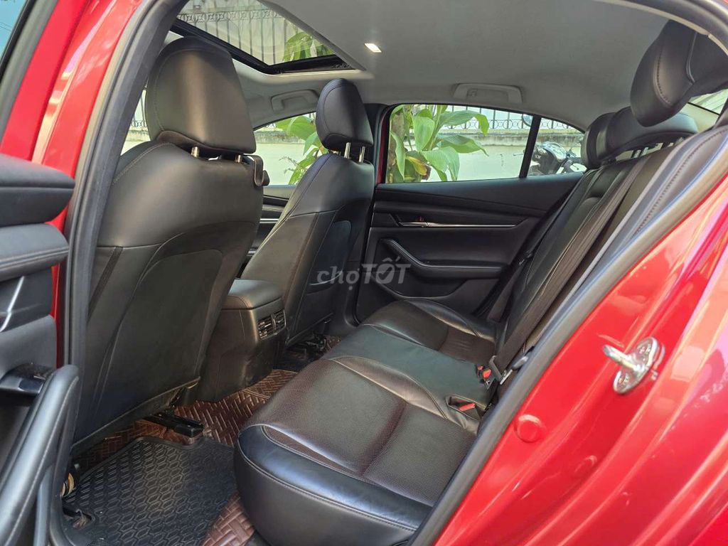 Mazda 3 2021 Premium 1.5L,màu đỏ, 55.000 km. Mua bán Ô tô tại Quận Bình Tân Tp Hồ Chí Minh được đăng bởi Son Do hình 12