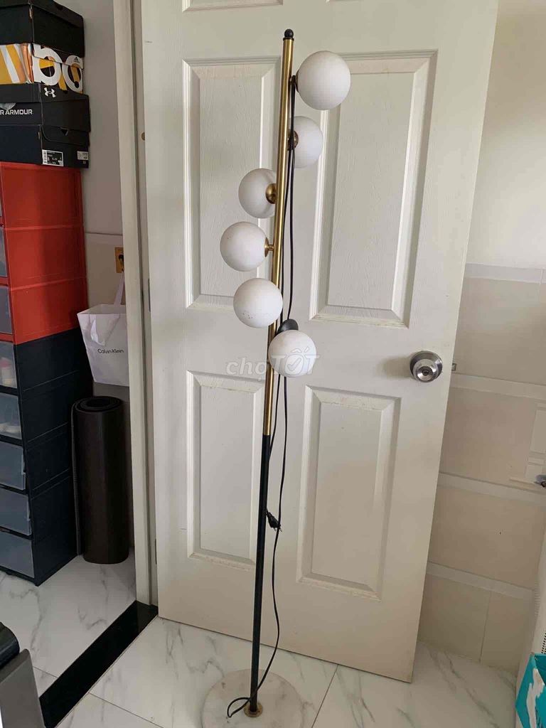 Đèn cây Đá hoa cương Sắt Thủy tinh. Mua bán Đèn tại Quận 4 Tp Hồ Chí Minh được đăng bởi Trung hình 1