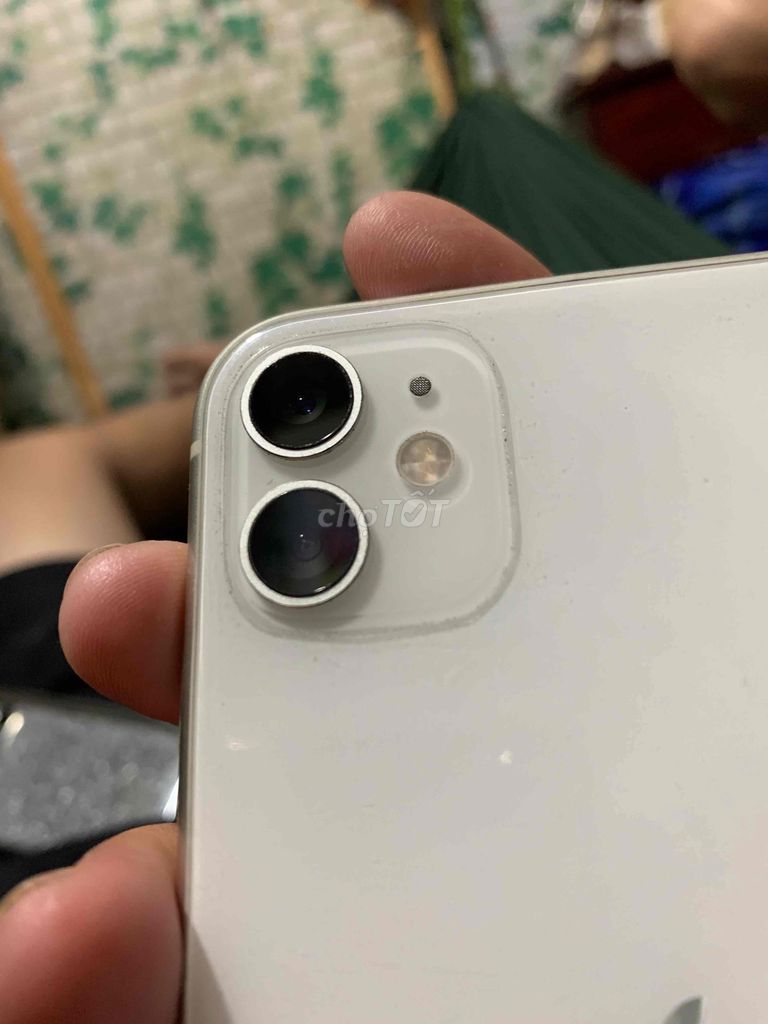 iPhone 11 64g trắng đẹp 98% có gl. Mua bán Điện thoại tại Thị xã Long Mỹ Hậu Giang được đăng bởi Minh Kha hình 1