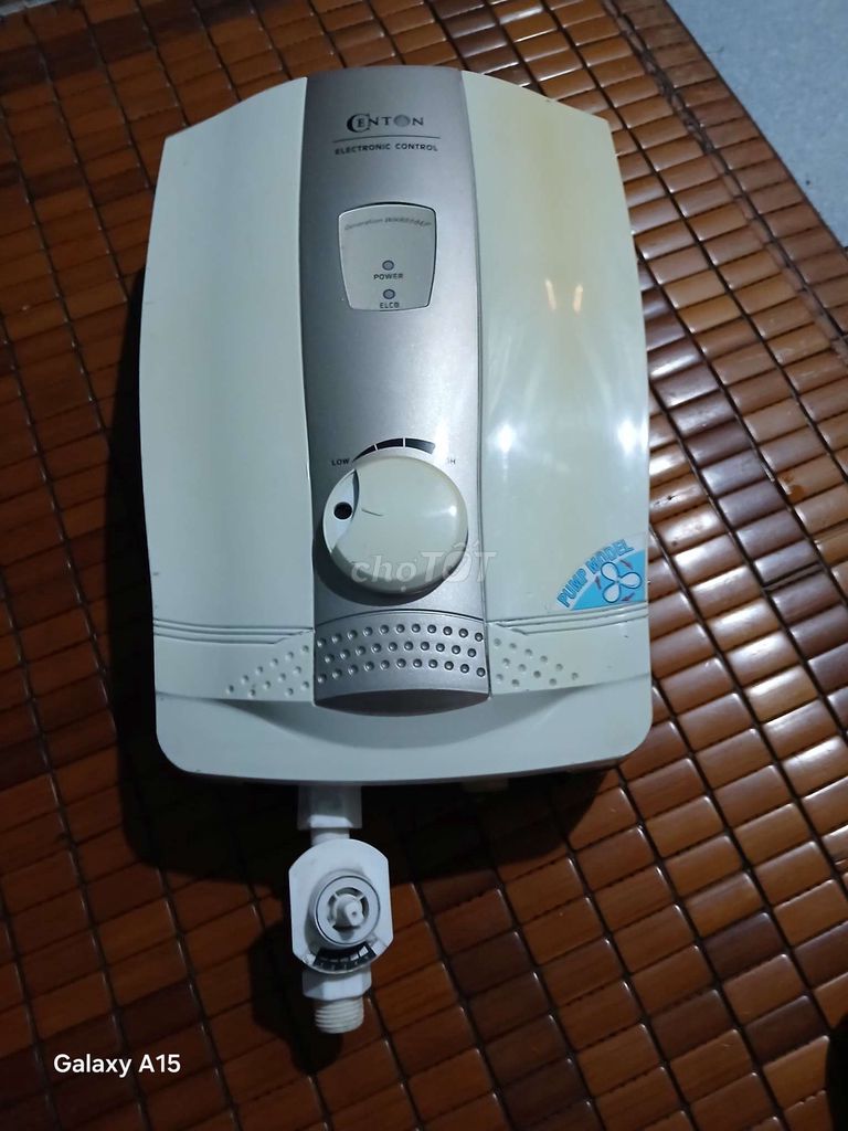 Chiếc máy tắm nóng lạnh qua bơm trợ lực. Mua bán Thiết bị vệ sinh, nhà tắm tại Quận Gò Vấp Tp Hồ Chí Minh được đăng bởi Anh manh hình 1