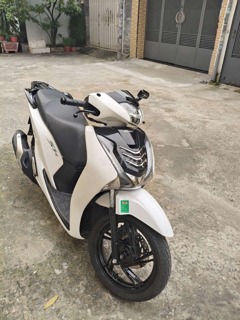 Honda SH 125 2018 Trắng