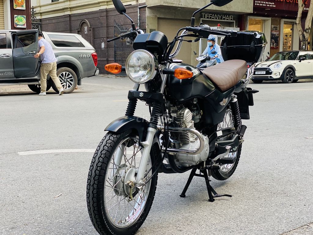 SUZUKI GD 110 ĐEN CÔN TAY MÁY ZIN XE 1 CHỦ SỬ DỤNG. Mua bán Xe máy tại Quận Cầu Giấy Hà Nội được đăng bởi Đạt Bùi hình 3