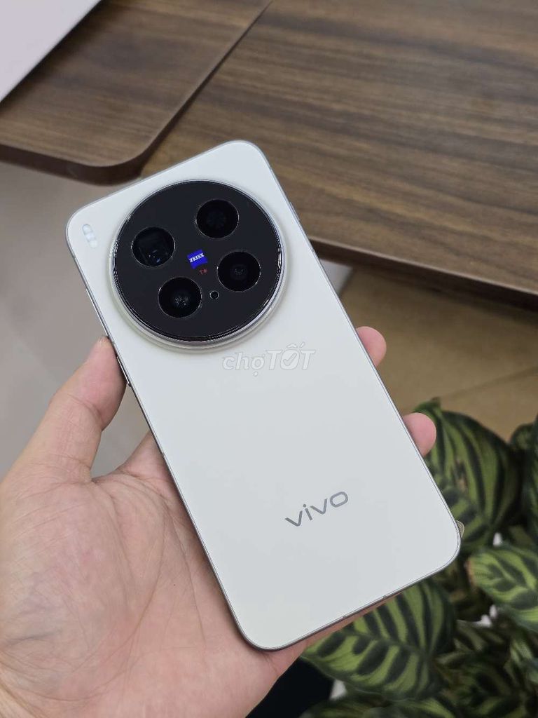 Vivo X300 Pro 512GB Nâu Đã sử dụng. Mua bán Điện thoại tại Quận Lê Chân Hải Phòng được đăng bởi 444 Tô Hiệu OK Mobile HP hình 1
