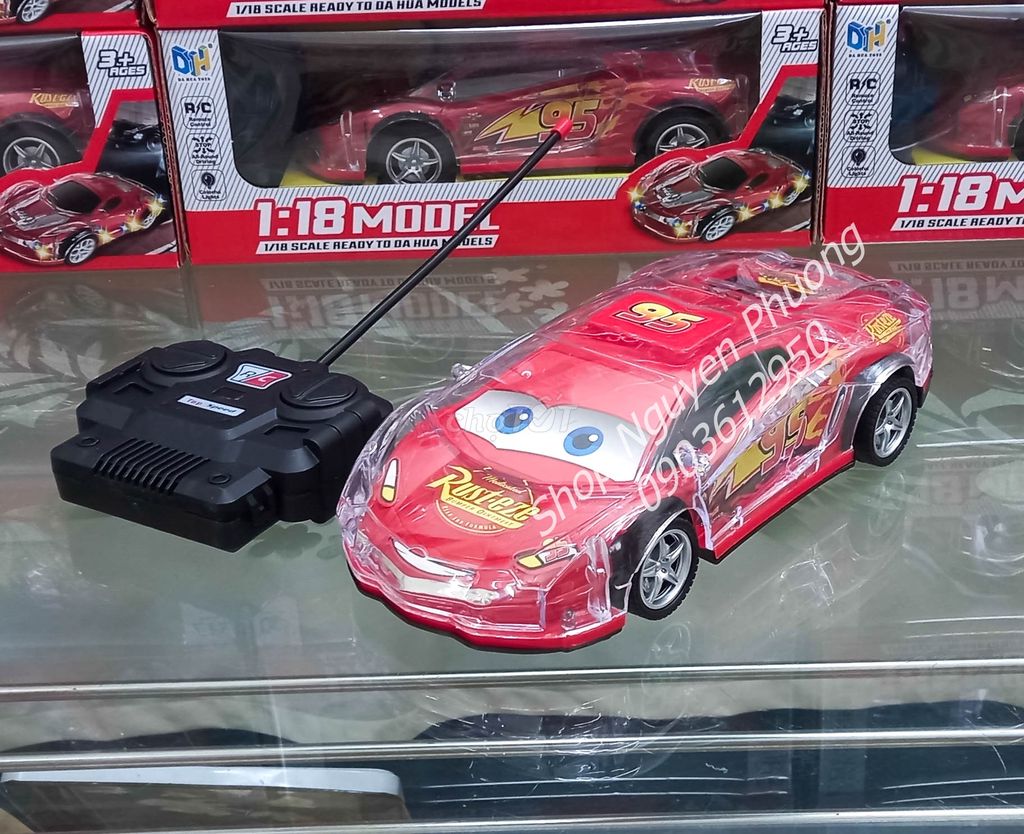 Xe điều khiển Lightning McQueen đèn Led 3D 7 màu. Mua bán Mẹ và bé tại Quận Phú Nhuận Tp Hồ Chí Minh được đăng bởi Thành Nguyên hình 4