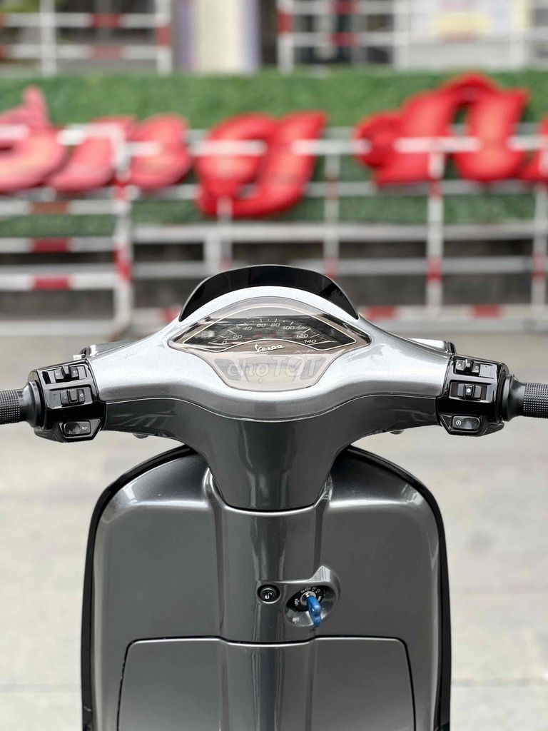 VESPA SPRINT ABS IGET 2018 Xám LamBo Chính Chủ. Mua bán Xe máy tại Thành phố Thủ Đức Tp Hồ Chí Minh được đăng bởi Hiếu  hình 11