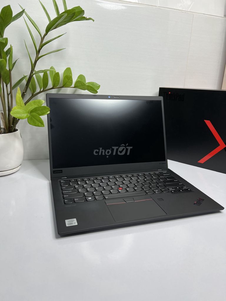 THINKPAD x1 carbon gen 8 i7 10510u/ ram 16gb/512gb