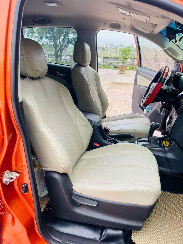 Chevrolet Colorado 2015 LTZ 2.8L 4x4 AT. Mua bán Ô tô tại Quận Hà Đông Hà Nội được đăng bởi Nguyễn Phúc hình 8