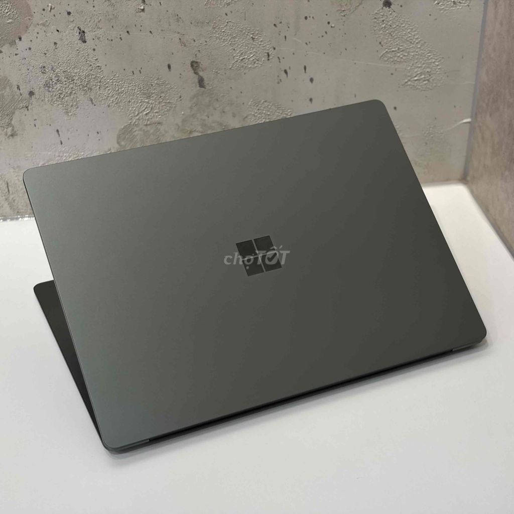 Surface Laptop 5 13inch Xanh lá đẹp. Mua bán Laptop tại Quận 10 Tp Hồ Chí Minh được đăng bởi Nguyễn Quang Huy hình 1