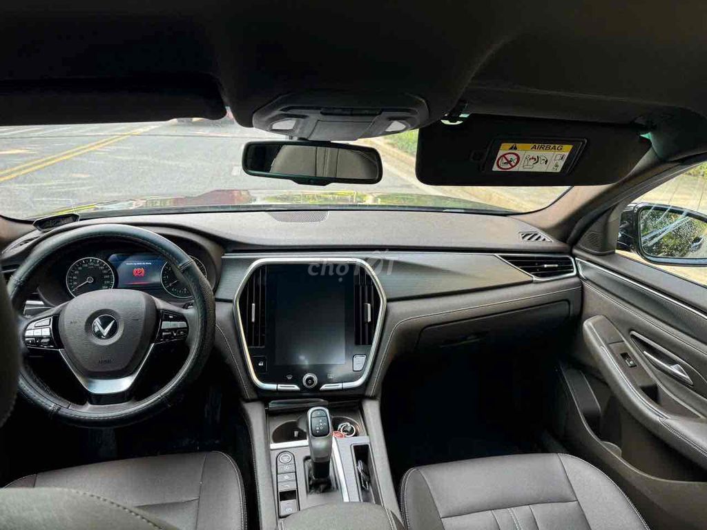 VinFast Lux A2.0 2019 2.0 AT - 30000 km. Mua bán Ô tô tại Quận Cầu Giấy Hà Nội được đăng bởi MYCAR EV hình 8
