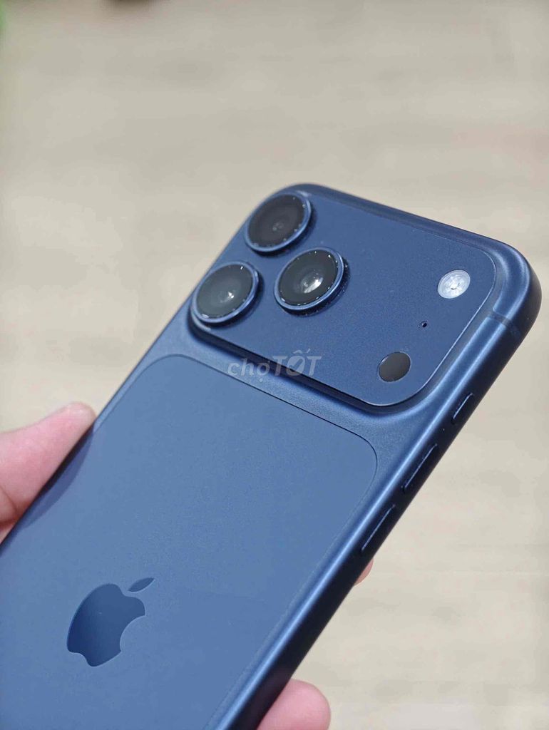 Apple iPhone 17 Pro Max 512GB Xanh Đã sử dụng. Mua bán Điện thoại tại Quận Long Biên Hà Nội được đăng bởi Lee hình 1