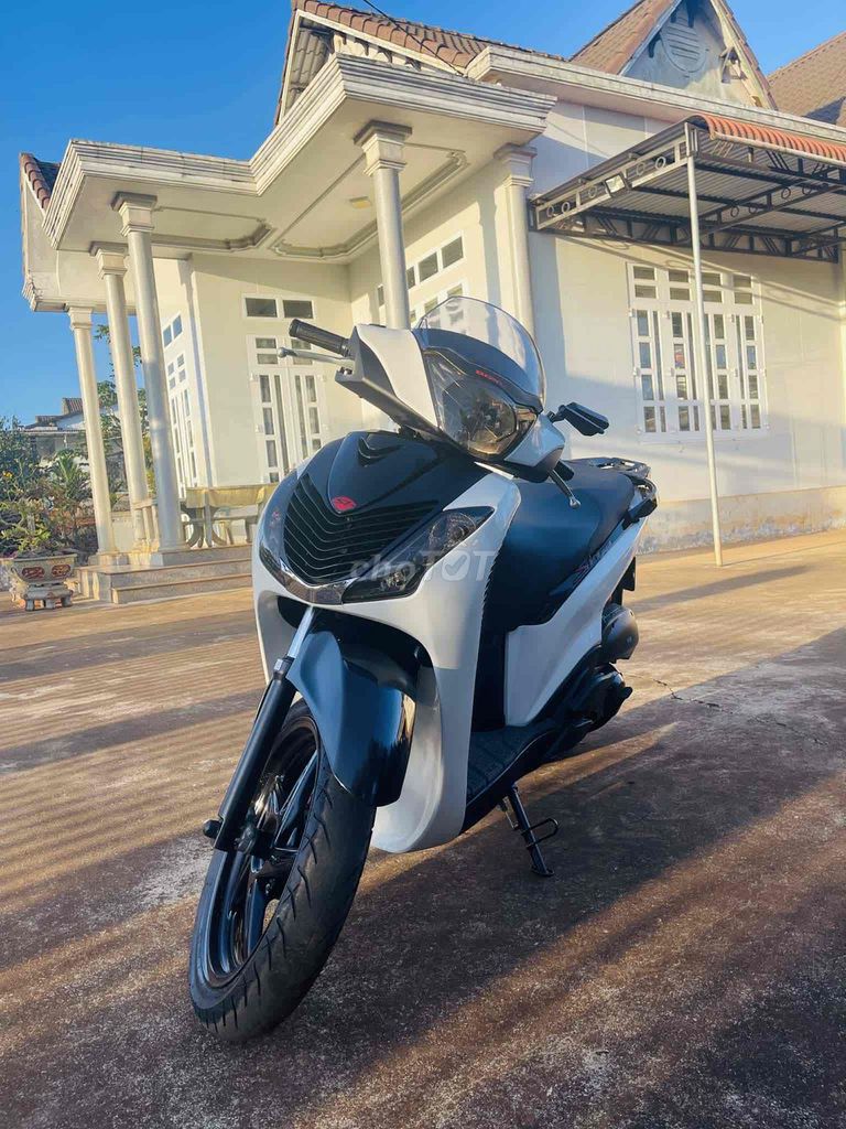 bán xe @150 up sh ý 2010. Mua bán Xe máy tại Thị Xã Buôn Hồ Đắk Lắk được đăng bởi trần hà hình 1