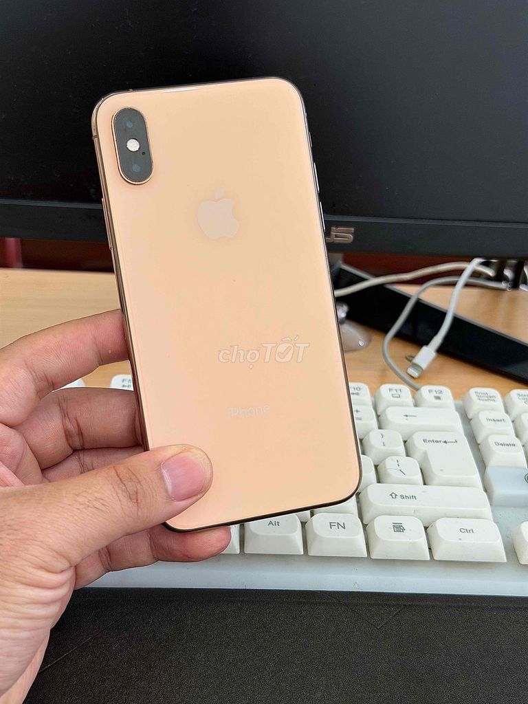 Apple iPhone XS 64GB Vàng 99% Quốc Tế. Mua bán Điện thoại tại Quận Ninh Kiều Cần Thơ được đăng bởi Cầm Đồ Tấn Lợi hình 1